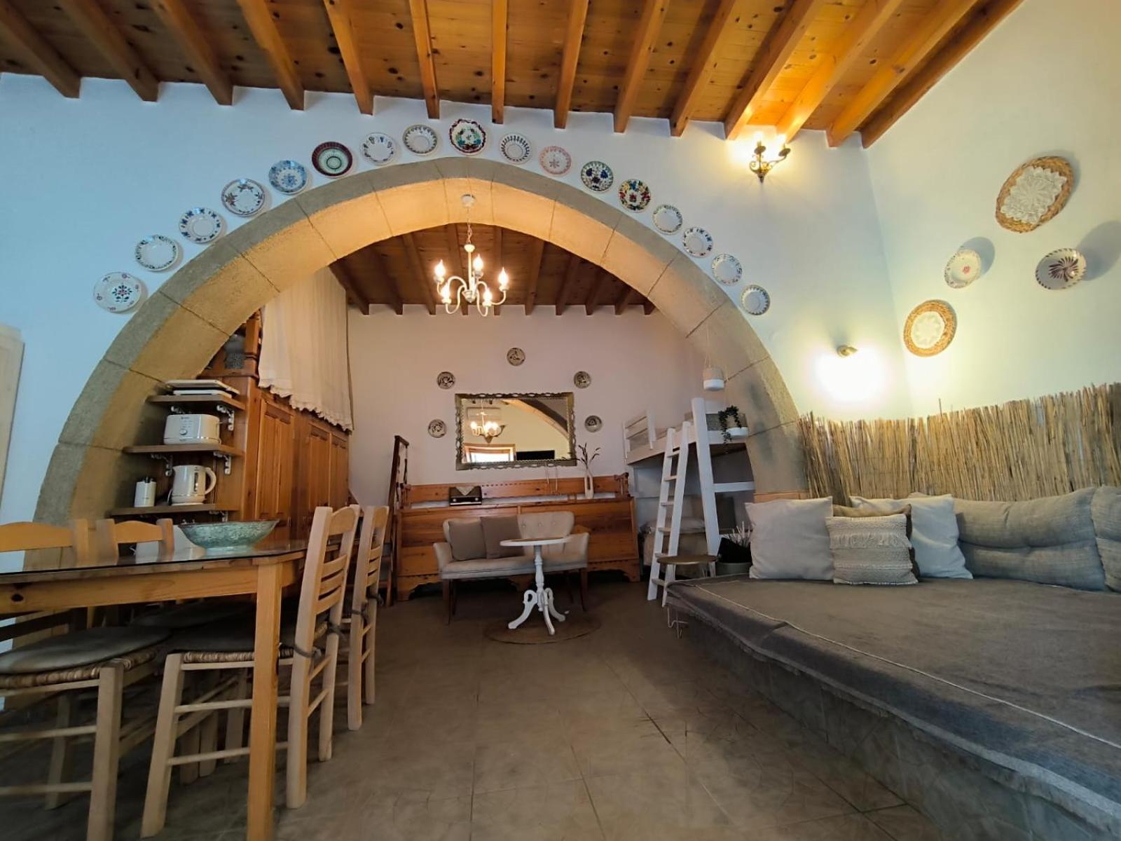 Rustic House Archangelos Archangelos  Luaran gambar